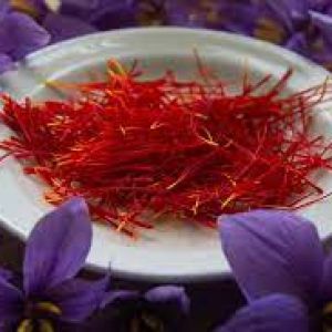 خواص زعفران در بارداری و مقدار مصرف مجاز