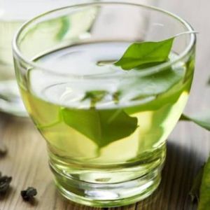 خطرات مصرف بیش از اندازه چای سبز چیست؟
