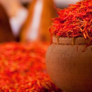 طرز تهیه‌ چندین  ته چین زعفرانی خوشمزه