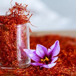  مقاله  تاریخچه زعفران در ایران