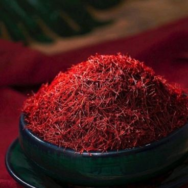 چرا باید زعفران بکاریم؟ بررسی دلایل کشت زعفران